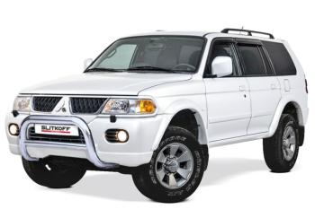 Защита переднего бампера кенгурятник d76 низкий Slitkoff Mitsubishi Pajero Sport  PA (2004-2008) рестайлинг (нержавейка полированная)