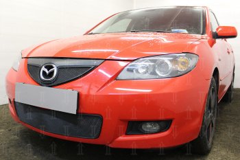 3 149 р. Защитная сетка в бампер (верх, ячейка 3х7 мм) Alfeco Стандарт  Mazda 3/Axela  BK (2006-2009) рестайлинг седан (Чёрная)  с доставкой в г. Пермь. Увеличить фотографию 2
