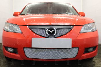 Защитная сетка в бампер (верх, ячейка 3х7 мм) Alfeco Стандарт Mazda 3/Axela  BK (2006-2009) рестайлинг седан (Хром)