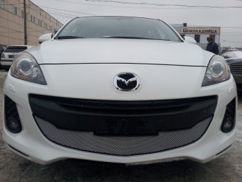 Защитная сетка в бампер (низ, ячейка 3х7 мм) Alfeco Стандарт Mazda 3/Axela  BL (2011-2013) рестайлинг седан, рестайлинг, хэтчбэк (Хром)