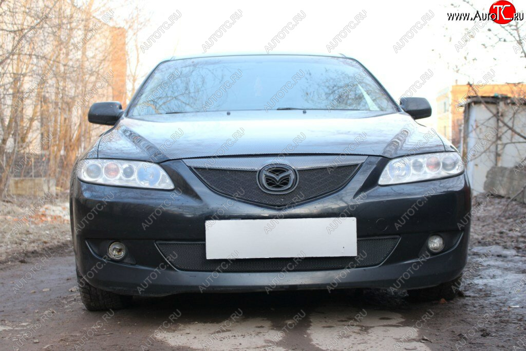 3 179 р. Защитная сетка в бампер (верх, ячейка 3х7 мм) Alfeco Стандарт Mazda 6 GG седан дорестайлинг (2002-2005) (Чёрная)  с доставкой в г. Пермь