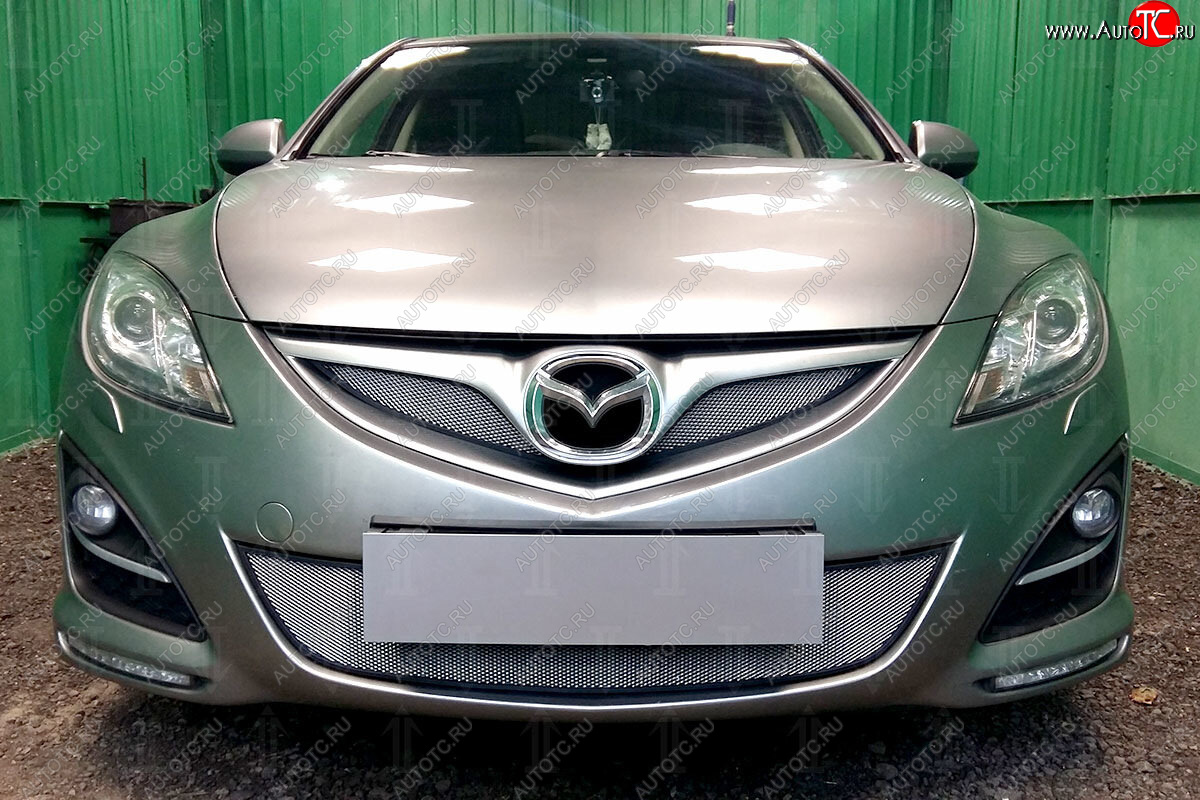 3 099 р. Защитная сетка в бампер (низ, ячейка 3х7 мм) Alfeco Стандарт Mazda 6 GH рестайлинг седан (2010-2012) (Хром)  с доставкой в г. Пермь