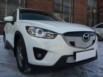 3 079 р. Защитная сетка в бампер (низ, ячейка 3х7 мм) Alfeco Стандарт Mazda CX-5 KE дорестайлинг (2011-2014) (Хром)  с доставкой в г. Пермь. Увеличить фотографию 2