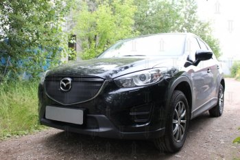 3 689 р. Защитная сетка в бампер (верх, ячейка 3х7 мм) Alfeco Стандарт Mazda CX-5 KE рестайлинг (2015-2017) (Чёрная)  с доставкой в г. Пермь. Увеличить фотографию 2