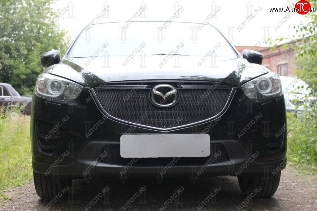 3 689 р. Защитная сетка в бампер (верх, ячейка 3х7 мм) Alfeco Стандарт Mazda CX-5 KE рестайлинг (2015-2017) (Чёрная)  с доставкой в г. Пермь