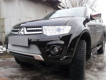3 199 р. Защитная сетка в бампер (низ, ячейка 3х7 мм) Alfeco Стандарт Mitsubishi L200 4  рестайлинг (2013-2016) (Хром)  с доставкой в г. Пермь. Увеличить фотографию 4