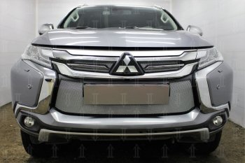 Защитная сетка в бампер (низ, ячейка 3х7 мм) Стрелка11 Стандарт Mitsubishi Pajero Sport QE дорестайлинг (2015-2021) (Хром)