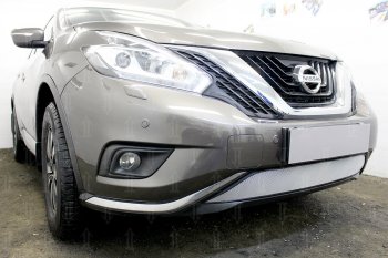 3 899 р. Защитная сетка в бампер (низ, ячейка 3х7 мм) Стрелка11 Стандарт Nissan Murano 3 Z52 дорестайлинг (2015-2022) (Хром)  с доставкой в г. Пермь. Увеличить фотографию 3