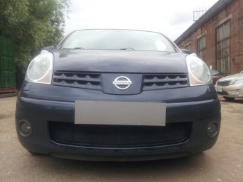Защитная сетка в бампер (низ, ячейка 3х7 мм) Стрелка11 Стандарт Nissan Note  1 (2004-2008) E11 дорестайлинг (Чёрная)