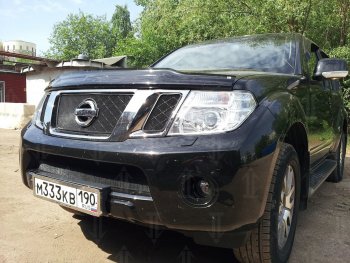 2 899 р. Защитная сетка в бампер (низ, ячейка 3х7 мм) Стрелка11 Стандарт Nissan Navara 2 D40 рестайлинг (2010-2016) (Чёрная)  с доставкой в г. Пермь. Увеличить фотографию 2