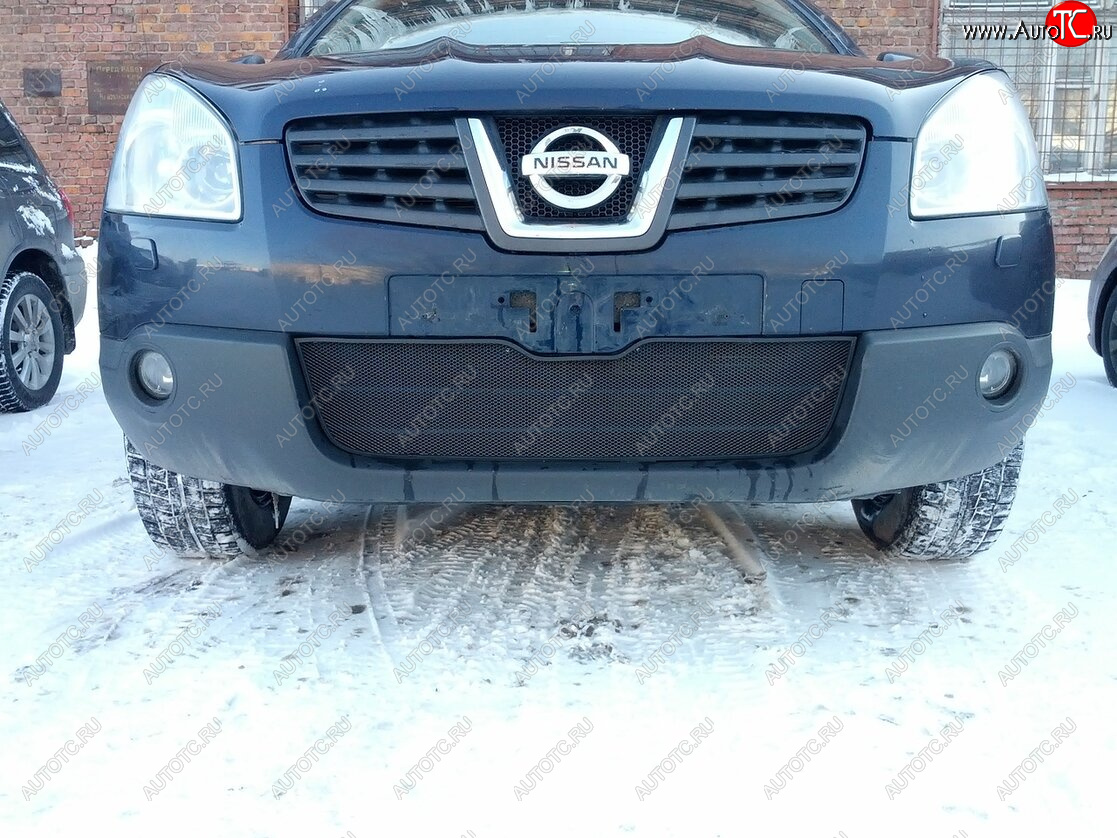 2 999 р. Защитная сетка в бампер (низ, ячейка 3х7 мм) Стрелка11 Стандарт  Nissan Qashqai  1 (2007-2010) дорестайлинг (Чёрная)  с доставкой в г. Пермь