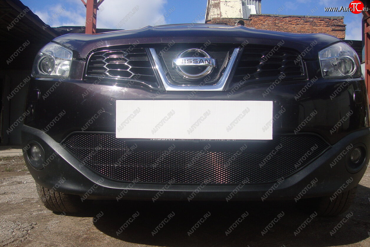 3 489 р. Защитная сетка в бампер (низ, ячейка 3х7 мм) Стрелка11 Стандарт Nissan Qashqai +2 1 J10 рестайлинг (2010-2014) (Чёрная)  с доставкой в г. Пермь