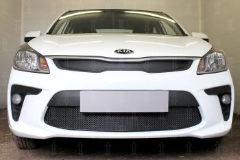 Защитная сетка в бампер (низ, ячейка 4х10 мм) Alfeco Премиум KIA Rio  4 YB (2017-2020) дорестайлинг, хэтчбэк (Чёрная)