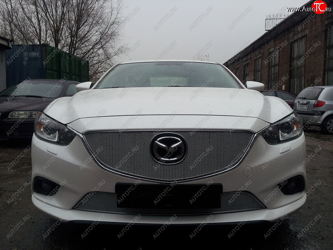 5 399 р. Защитная сетка в бампер (верх, ячейка 4х10 мм) Alfeco Премиум Mazda 6 GJ дорестайлинг седан (2012-2015) (Хром)  с доставкой в г. Пермь