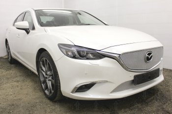 5 699 р. Защитная сетка в бампер (верх, компл. Activ, ячейка 4х10 мм) Alfeco Премиум Mazda 6 GJ 1-ый рестайлинг седан (2015-2018) (Хром)  с доставкой в г. Пермь. Увеличить фотографию 2