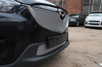 4 299 р. Защитная сетка в бампер (низ, ячейка 4х10 мм) Alfeco Премиум Mazda CX-5 KE рестайлинг (2015-2017) (Хром)  с доставкой в г. Пермь. Увеличить фотографию 3