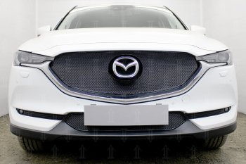 Защитная сетка в бампер (верх, 3D, ячейка 4х10 мм) Alfeco Премиум Mazda CX-5  KF (2016-2025) (Чёрная)