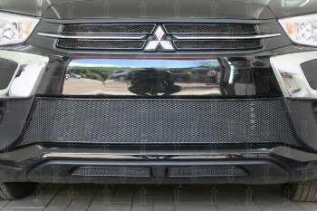 Защитная сетка в бампер (середина, ячейка 4х10 мм) Alfeco Премиум Mitsubishi ASX (2017-2020) 2-ой рестайлинг (Чёрная)