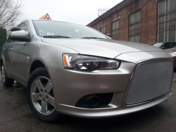 6 199 р. Защитная сетка в бампер (ячейка 3х7 мм) Alfeco Стандарт Mitsubishi Lancer 10 CY седан рестайлинг (2011-2017) (Хром)  с доставкой в г. Пермь. Увеличить фотографию 3