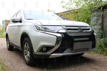 9 199 р. Защитная сетка в бампер (3 части, ячейка 4х10 мм) Alfeco Премиум Mitsubishi Outlander GF 2-ой рестайлинг (2015-2018) (Хром)  с доставкой в г. Пермь. Увеличить фотографию 2