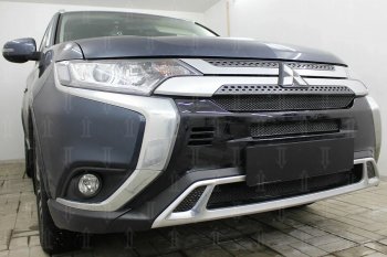 9 599 р. Защитная сетка в бампер (3 части, ячейка 4х10 мм) Alfeco Премиум Mitsubishi Outlander GF 3-ий рестайлинг (2018-2022) (Чёрная)  с доставкой в г. Пермь. Увеличить фотографию 2