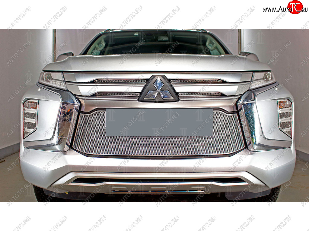 5 899 р. Защитная сетка в бампер (низ, ячейка 4х10 мм) Стрелка11 Премиум Mitsubishi Pajero Sport QF рестайлинг (2019-2022) (Хром)  с доставкой в г. Пермь