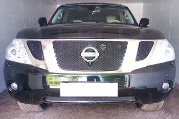 4 299 р. Защитная сетка в бампер (низ, ячейка 4х10 мм) Стрелка11 Премиум Nissan Patrol 6 Y62 дорестайлинг (2010-2014) (Чёрная)  с доставкой в г. Пермь. Увеличить фотографию 3