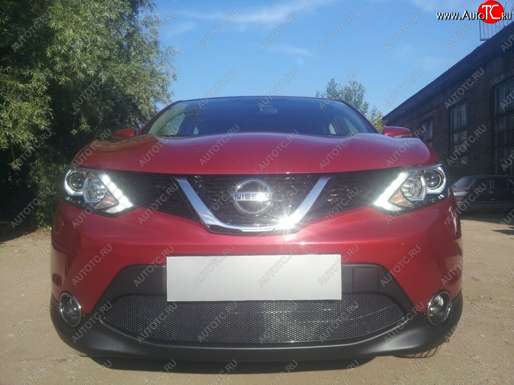 4 399 р. Защитная сетка в бампер (низ, ячейка 4х10 мм) Стрелка11 Премиум Nissan Qashqai 2 J11 дорестайлинг (2013-2019) (Чёрная)  с доставкой в г. Пермь