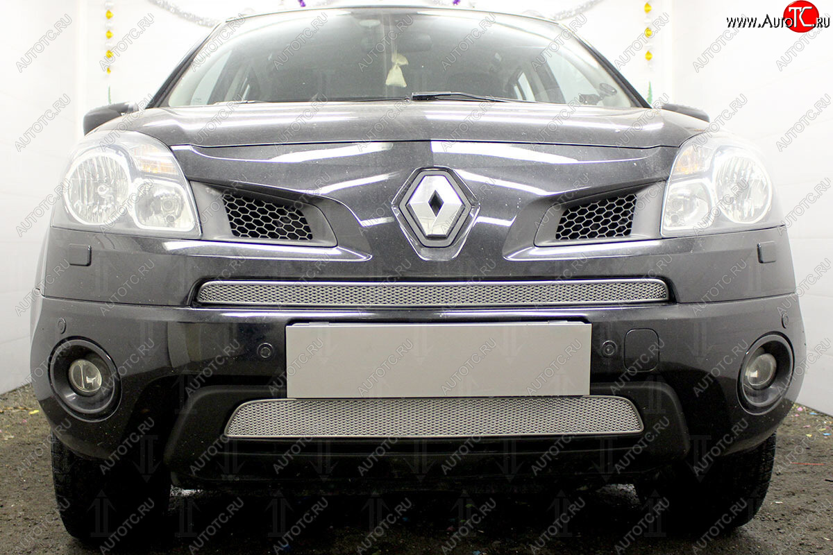 4 299 р. Защитная сетка в бампер (низ, ячейка 4х10 мм) Стрелка11 Премиум Renault Koleos Phase 1 (2007-2011) (Хром)  с доставкой в г. Пермь