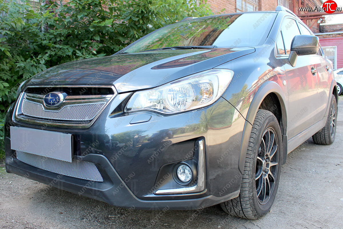 4 299 р. Защитная сетка в бампер (низ, ячейка 4х10 мм) Стрелка11 Премиум  Subaru XV  GP/G33 (2016-2017) рестайлинг (Хром)  с доставкой в г. Пермь