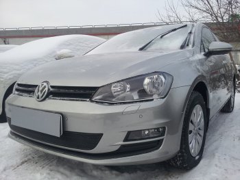 4 299 р. Защитная сетка в бампер (низ, ячейка 4х10 мм) Стрелка11 Премиум Volkswagen Golf 7 дорестайлинг, хэтчбэк 5 дв. (2012-2017) (Чёрная)  с доставкой в г. Пермь. Увеличить фотографию 3
