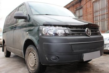 4 299 р. Защитная сетка в бампер (низ, ячейка 4х10 мм) Стрелка11 Премиум Volkswagen Caravelle T5 рестайлинг (2009-2015) (Чёрная)  с доставкой в г. Пермь. Увеличить фотографию 2