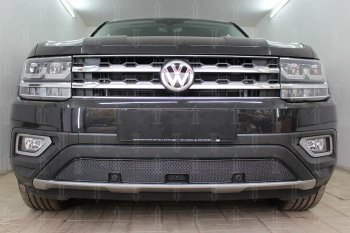 Защитная сетка в бампер (низ, ячейка 4х10 мм) Стрелка11 Премиум Volkswagen Teramont CA1 дорестайлинг (2016-2020) (Чёрная)