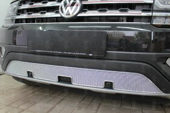 4 699 р. Защитная сетка в бампер (низ, ячейка 4х10 мм) Стрелка11 Премиум Volkswagen Teramont CA1 дорестайлинг (2016-2020) (Хром)  с доставкой в г. Пермь. Увеличить фотографию 3