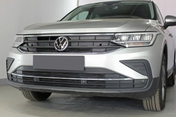 12 999 р. Защитная сетка в бампер (низ, 5 частей, ячейка 4х10 мм) Стрелка11 Премиум Volkswagen Tiguan Mk2 рестайлинг (2020-2022) (Чёрная)  с доставкой в г. Пермь. Увеличить фотографию 2