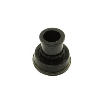 Изолятор вибрации крышки клапанов 6CT, ISLe 3959799 CUMMINS 0572