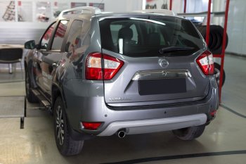 1 899 р. Накладка на задний бампер для Nissan Terrano 2014-2015, шагрень  Ниссан Террано Русская Артель nntr-028702  с доставкой в г. Пермь. Увеличить фотографию 1