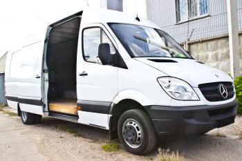 1 379 р. Накладка на порог боковой двери для Mercedes-Benz Sprinter 2006-2013 , шагрень  Мерседес Бенц Спринтер Русская Артель nmbs-036202  с доставкой в г. Пермь. Увеличить фотографию 1