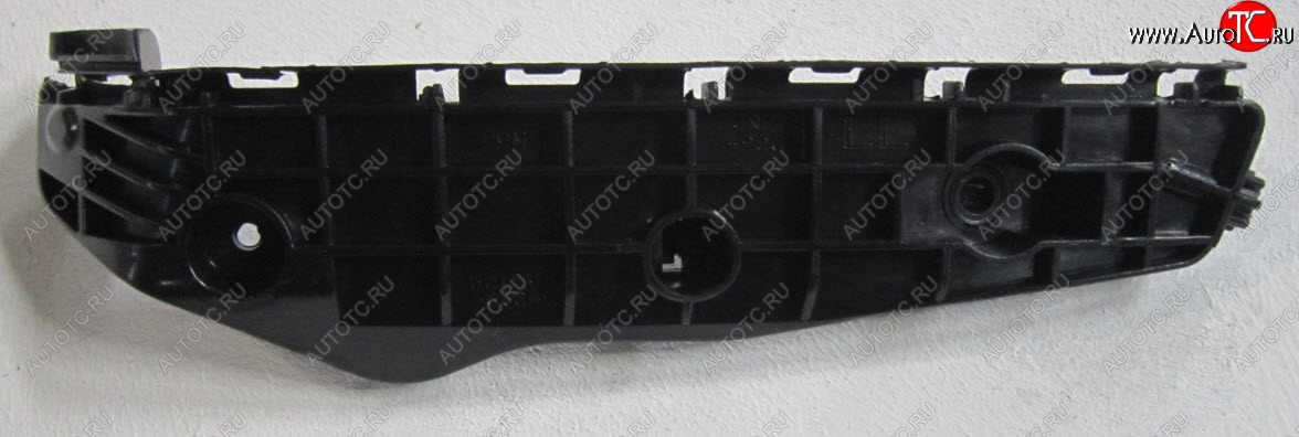 245 р. Левое крепление переднего бампера BODYPARTS Toyota Land Cruiser Prado J150 дорестайлинг (2009-2013)  с доставкой в г. Пермь