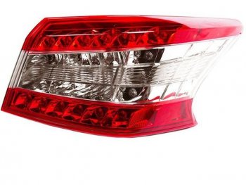 Правый фонарь BODYPARTS Nissan Sentra  7 (2014-2017) B17