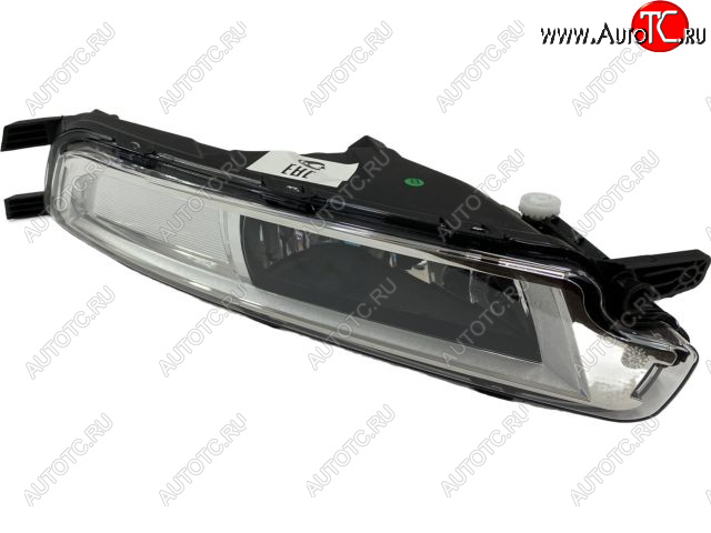 1 369 р. Правая противотуманная фара BODYPARTS  Volkswagen Passat  B8 (2015-2019) седан дорестайлинг  с доставкой в г. Пермь