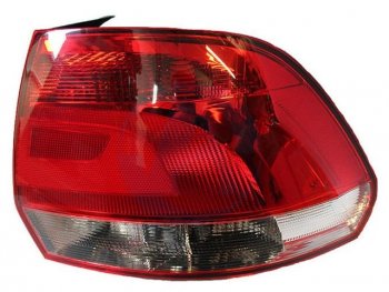 Правый фонарь BODYPARTS Volkswagen Polo  5 (2009-2015) седан дорестайлинг