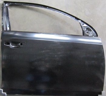 Правая дверь передняя BodyParts Volkswagen Golf  6 (2008-2014) хэтчбэк 5 дв.