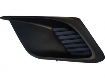 Левая решетка переднего бампера (с отверстием под ПТФ, пр-во Китай) BODYPARTS Mazda 3/Axela  BM (2013-2016) дорестайлинг седан