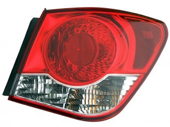 Правый фонарь задний (внешний) BodyParts Chevrolet Cruze  J300 (2009-2015) седан дорестайлинг, седан рестайлинг