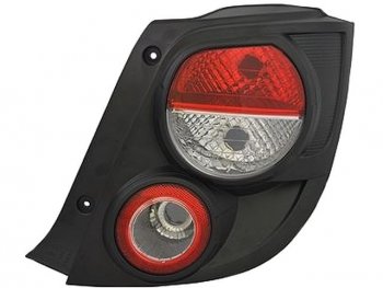 Правый фонарь задний BodyParts Chevrolet Aveo  T300 (2011-2015) хэтчбек
