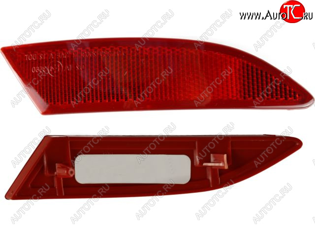 259 р. Правый катафот в бампер BodyParts  Ford Focus  3 (2010-2015) универсал дорестайлинг, хэтчбэк дорестайлинг, седан дорестайлинг  с доставкой в г. Пермь
