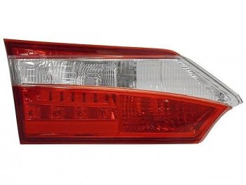 Левый фонарь задний (диодный, внутренний) BodyParts Toyota Corolla  E180 (2013-2016) дорестайлинг