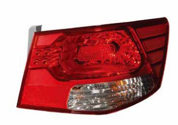 Левый фонарь (внешний) BodyParts KIA Cerato  2 TD (2008-2013) седан