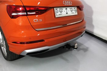 Фаркоп (тягово-сцепное устройство) ТСС Тюнинг Audi Q3  F3 (2018-2022) (оцинкованный, шар E)